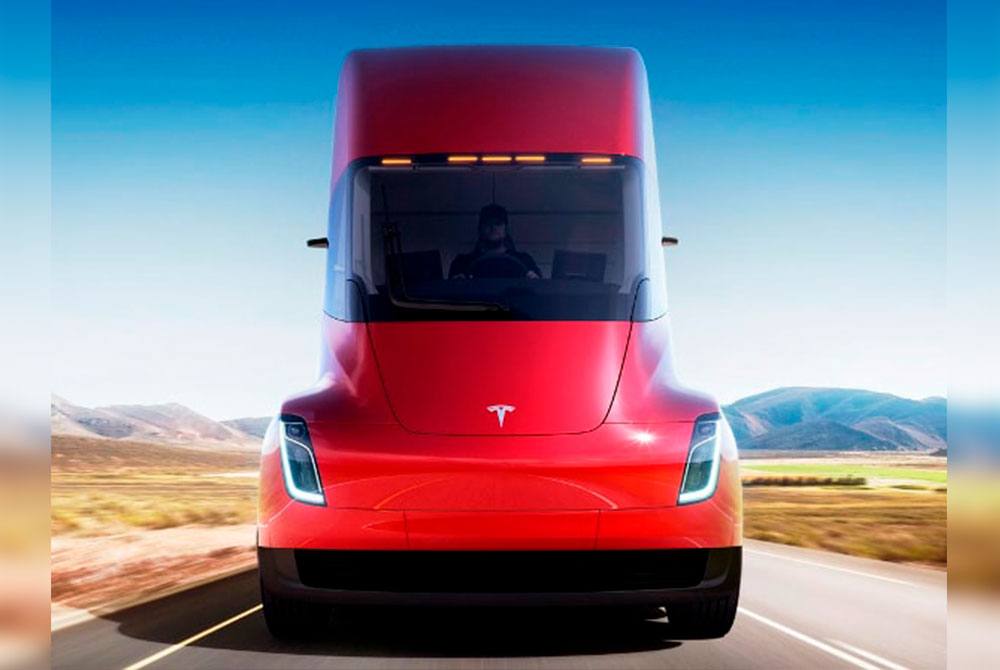 Tesla Presents its New Electric Truck