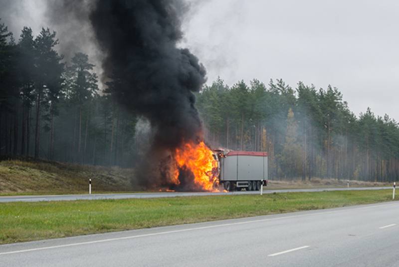 Are You Prepared? Roadside Fire Safety for Truckers